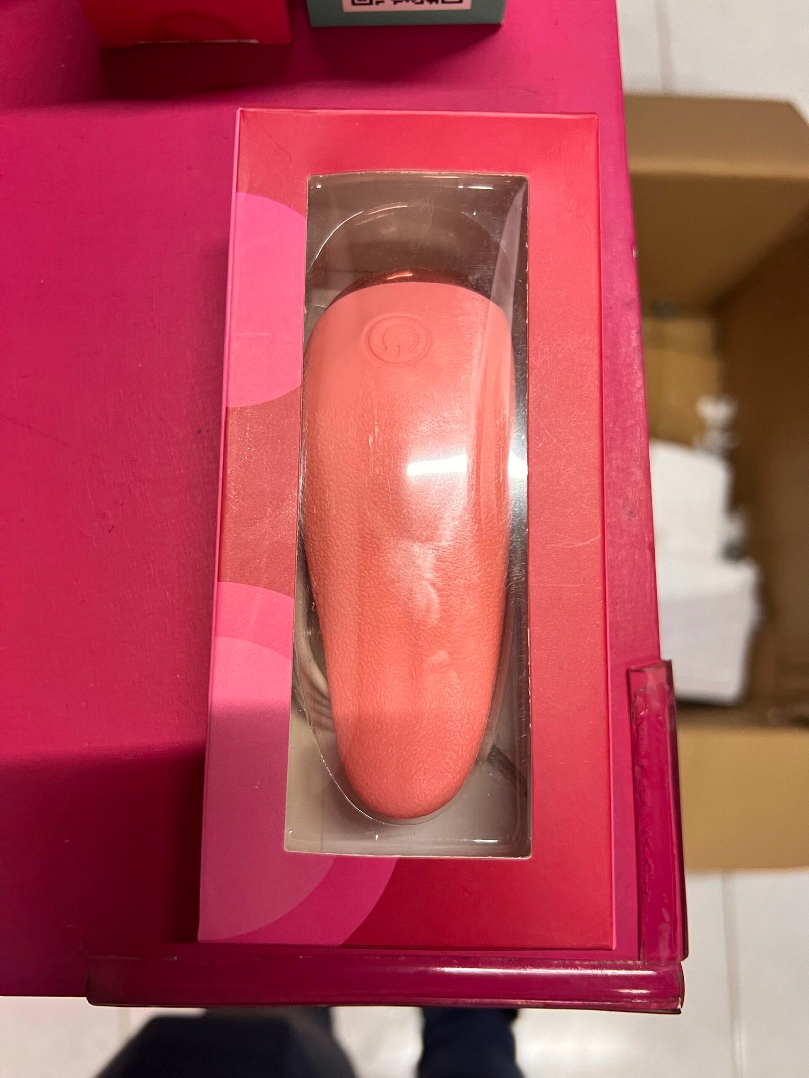 c03d80_34cc4458cf8547f085a7bcf97bb078cemv2.jpg Lengua Vibradora Silencioso Premium - Imagen 1